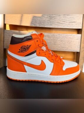 Nike Jordan Wmns Air Jordan 1 High OG 'Starfish' size 8